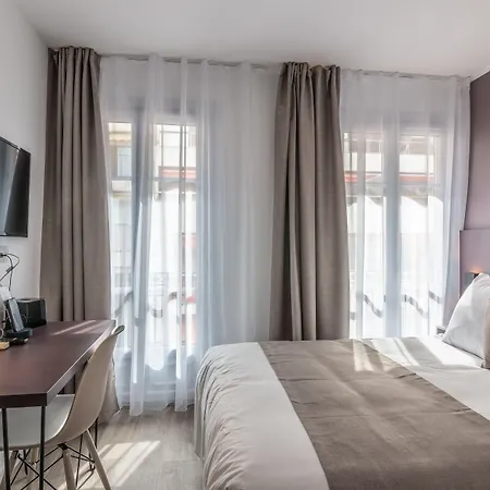 Hotel Alcove 3*