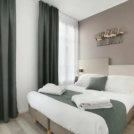Отель Alcove 3*
