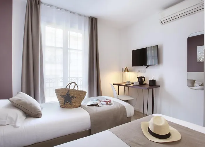 Alcove 3*